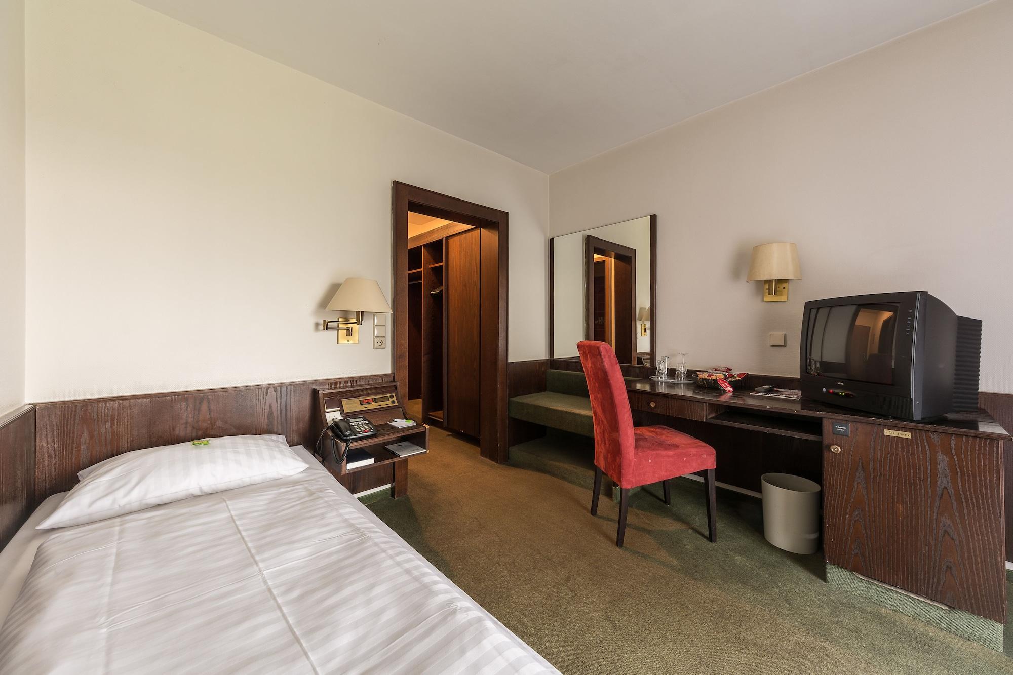 Parkhotel Frankfurt-Roedermark Rodgau Ngoại thất bức ảnh