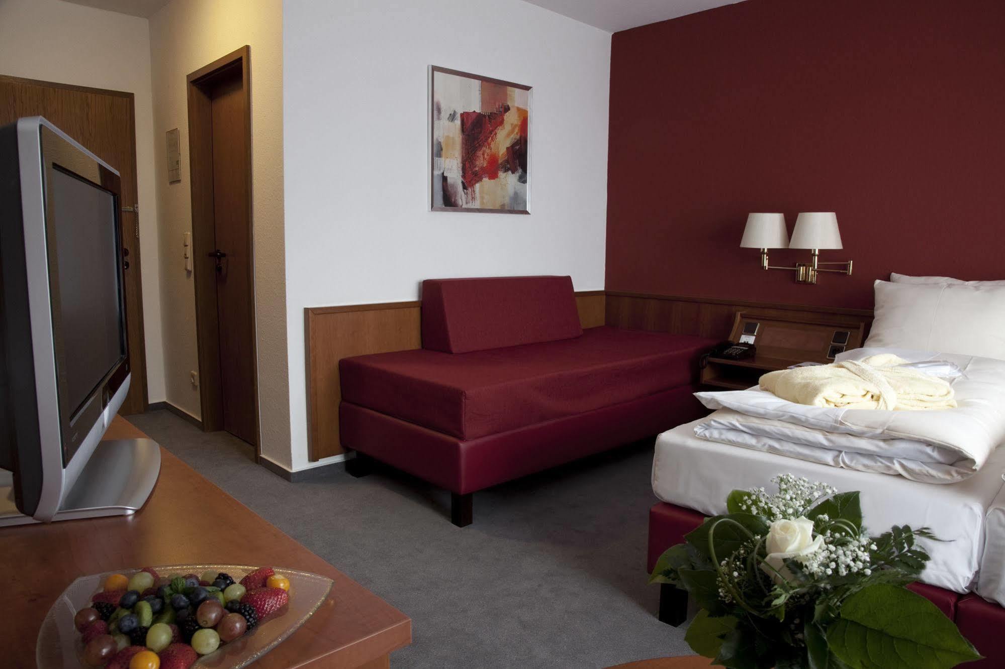Parkhotel Frankfurt-Roedermark Rodgau Ngoại thất bức ảnh
